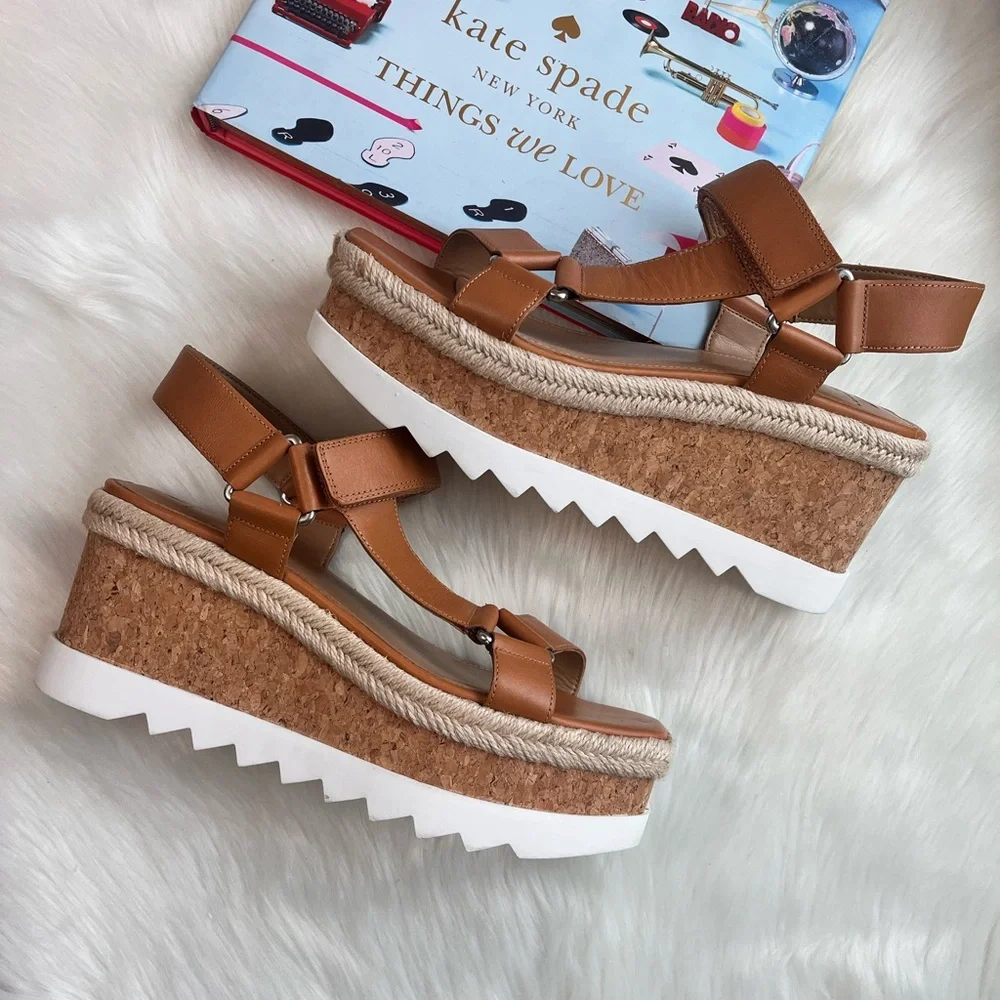 Marc Fisher Women's Tan Platform Sandals Size 7 1/2